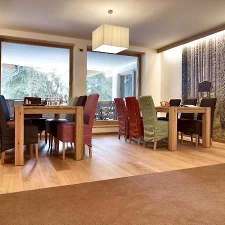 Color Home Suite Apartments Predazzo Eksteriør billede