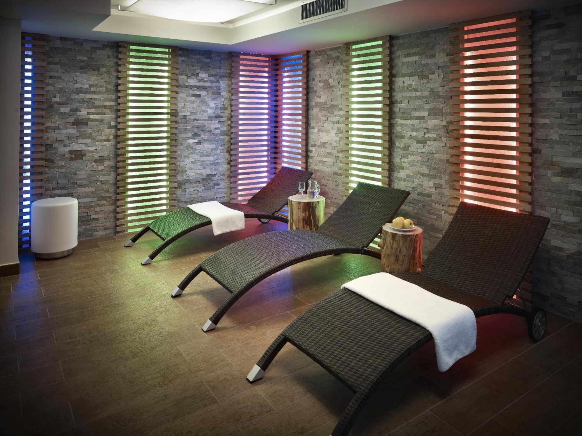 Color Home Suite Apartments Predazzo Eksteriør billede